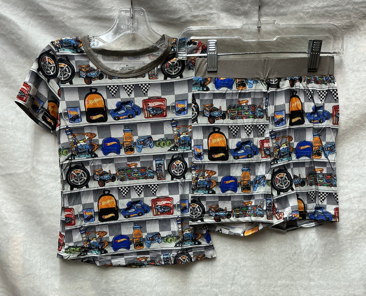 Hot Wheels print short sleeve shirt and shorts